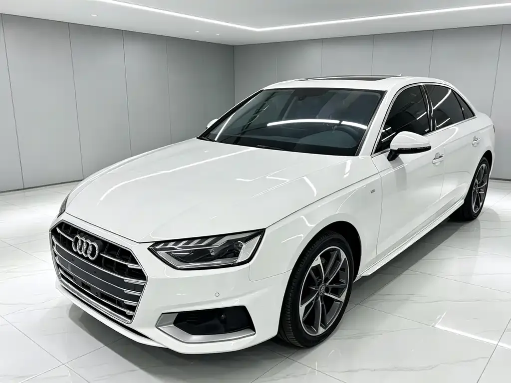 Audi A4L — фото 10