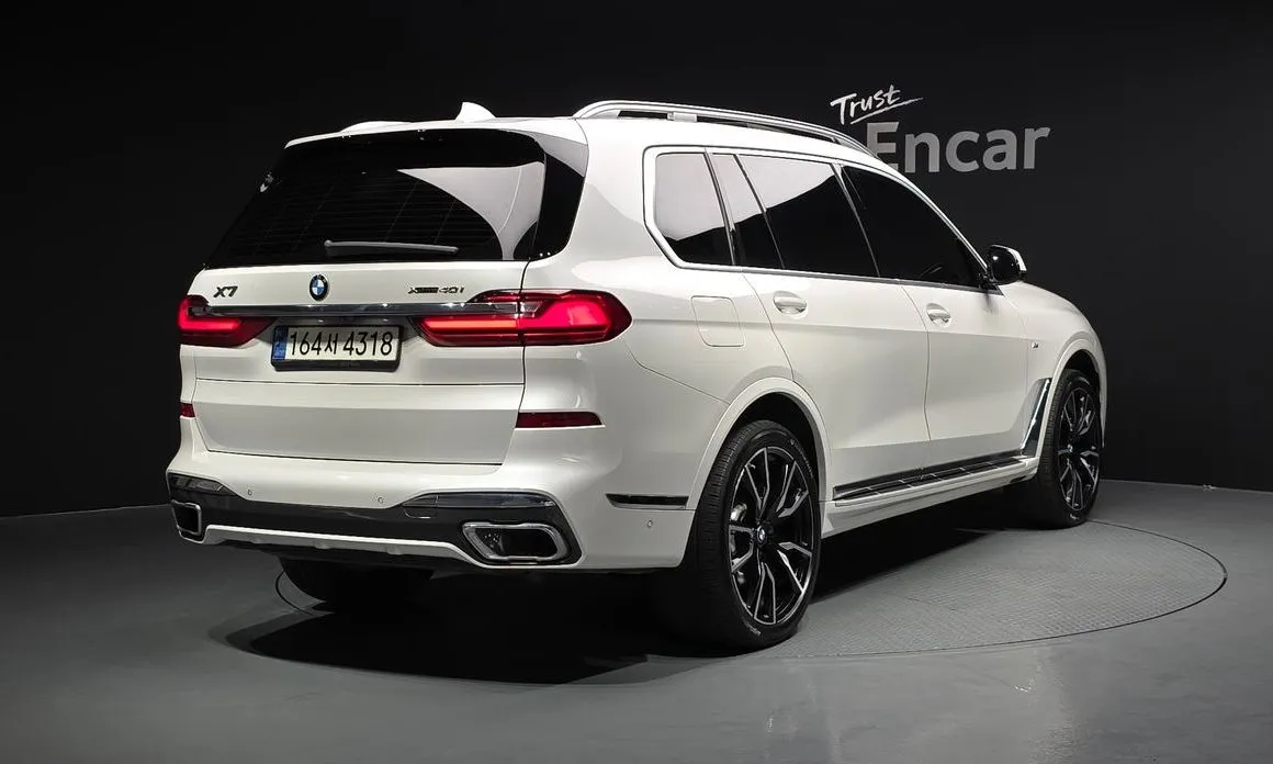 BMW X7 2021 из KR, фото 5