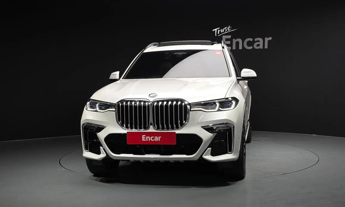 BMW X7 2021 из KR, фото 2