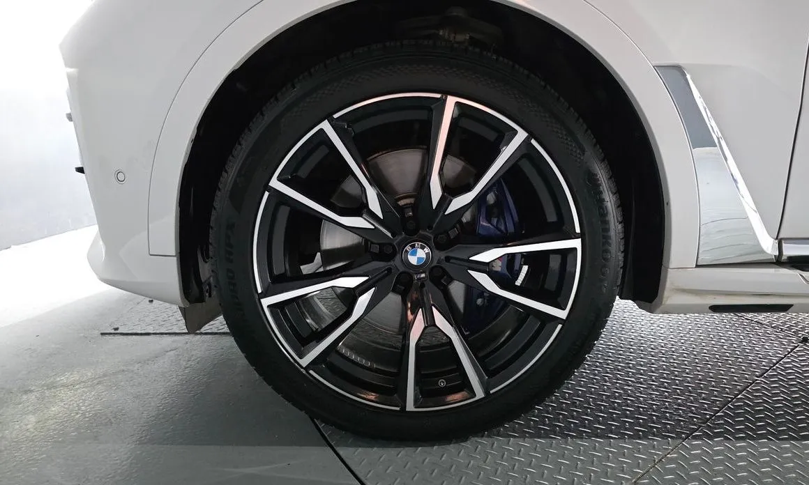 BMW X7 2021 из KR, фото 8