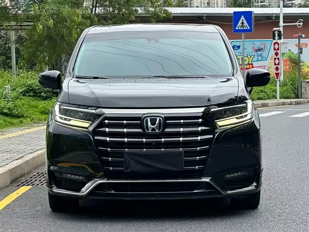 Honda Elysion — фото 7