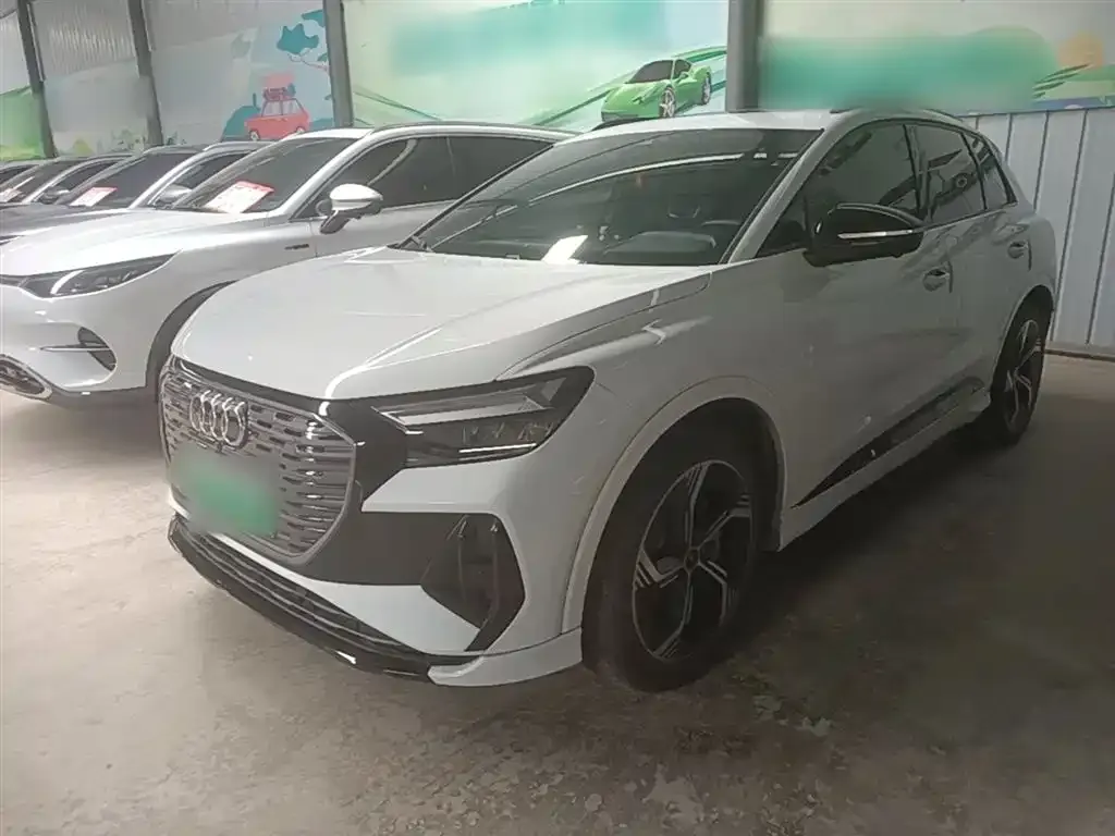 Audi Q4 e-tron