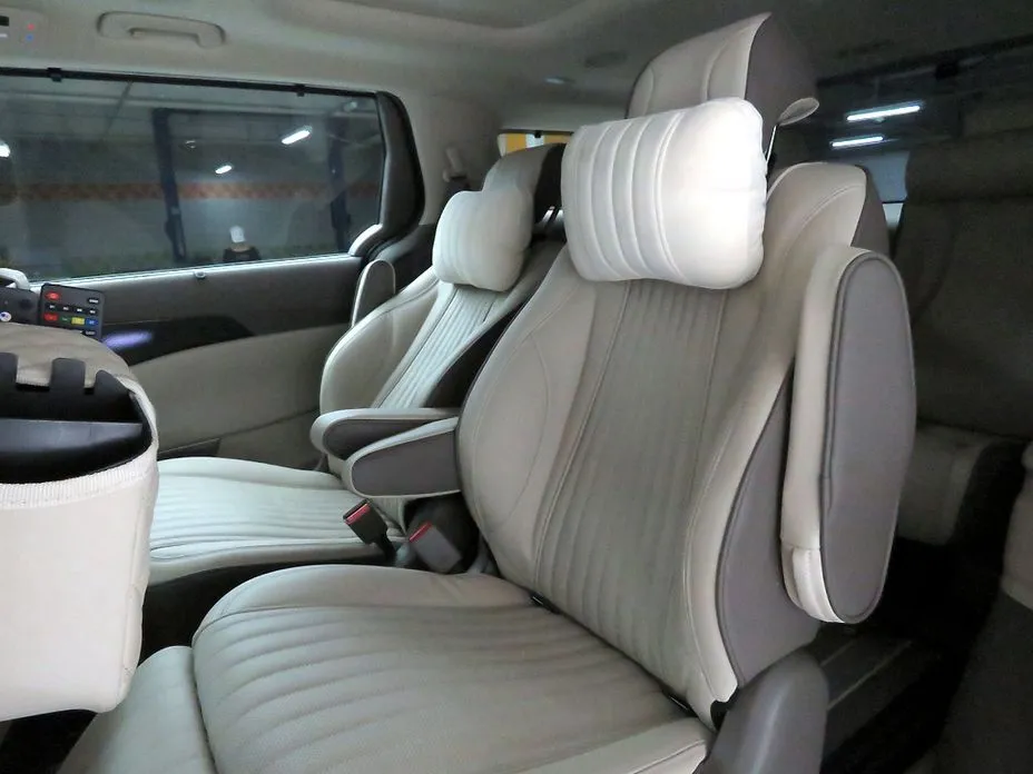Kia Carnival — фото 2