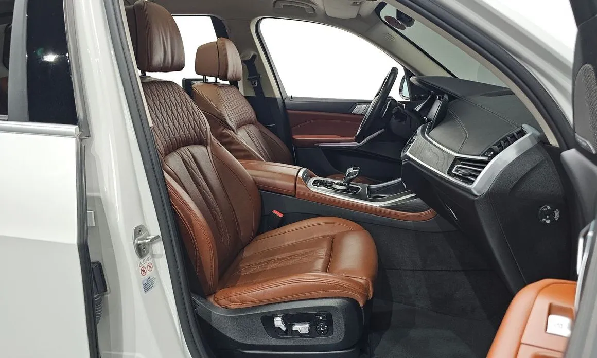 BMW X7 2021 из KR, фото 8
