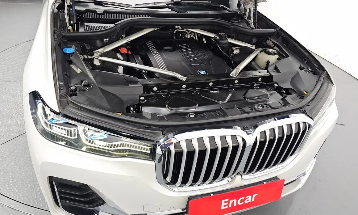 BMW X7 2021 из KR, фото 9