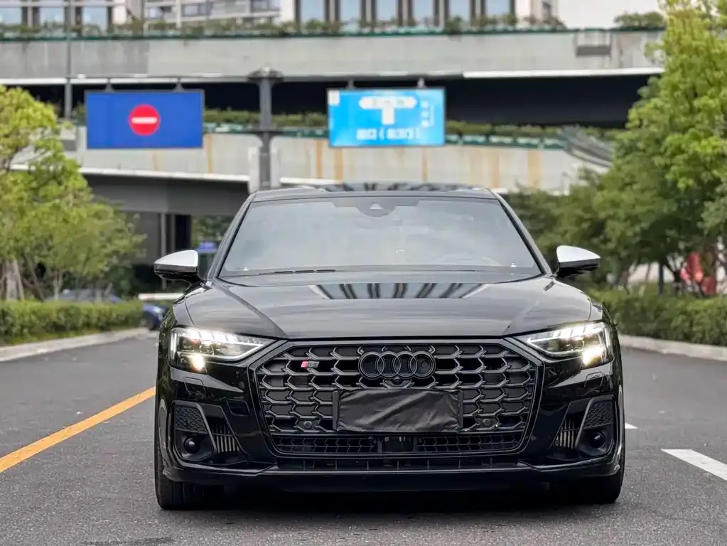 Audi S8 2022 из CN, фото 6