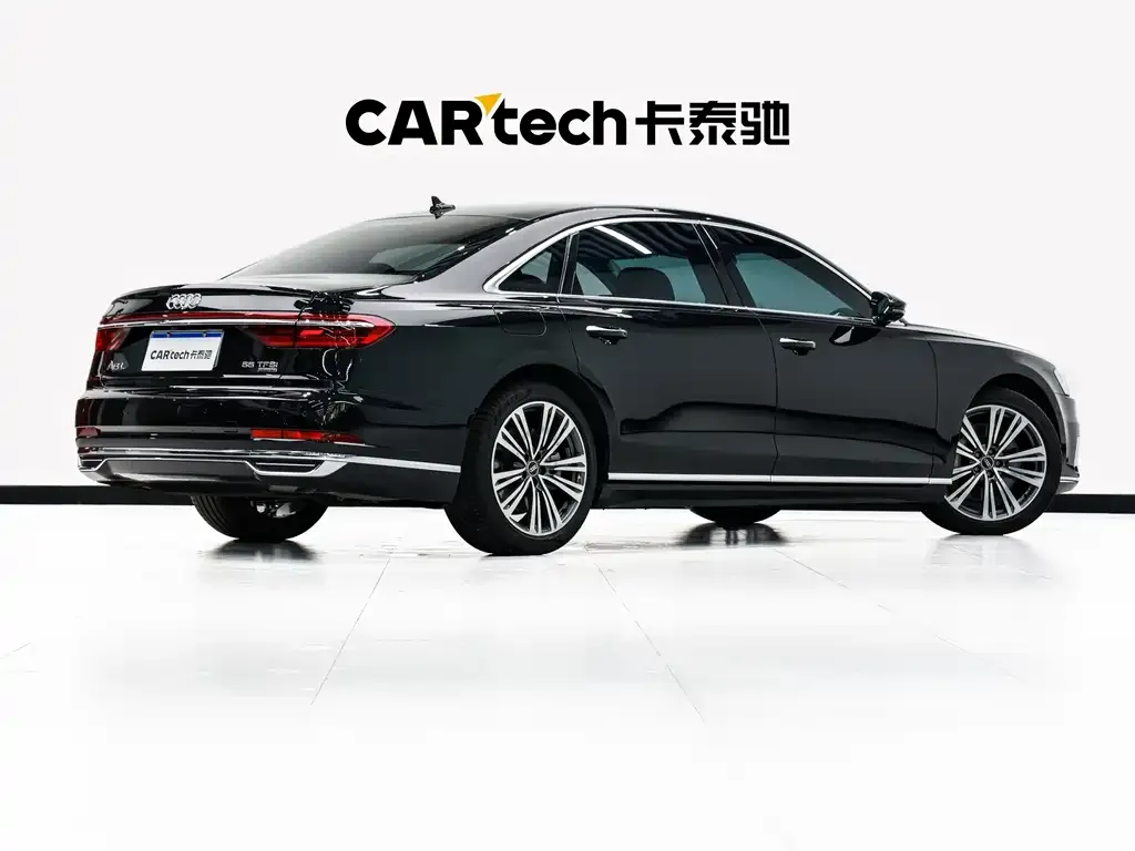 Audi A8 — фото 3