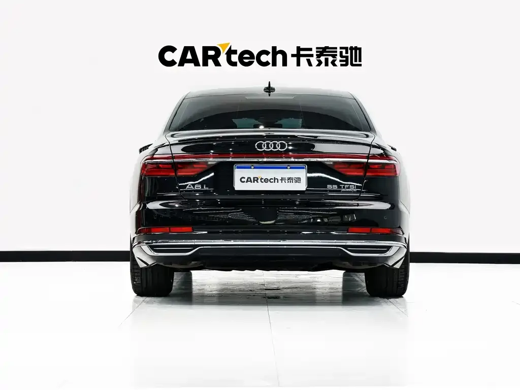 Audi A8 — фото 5