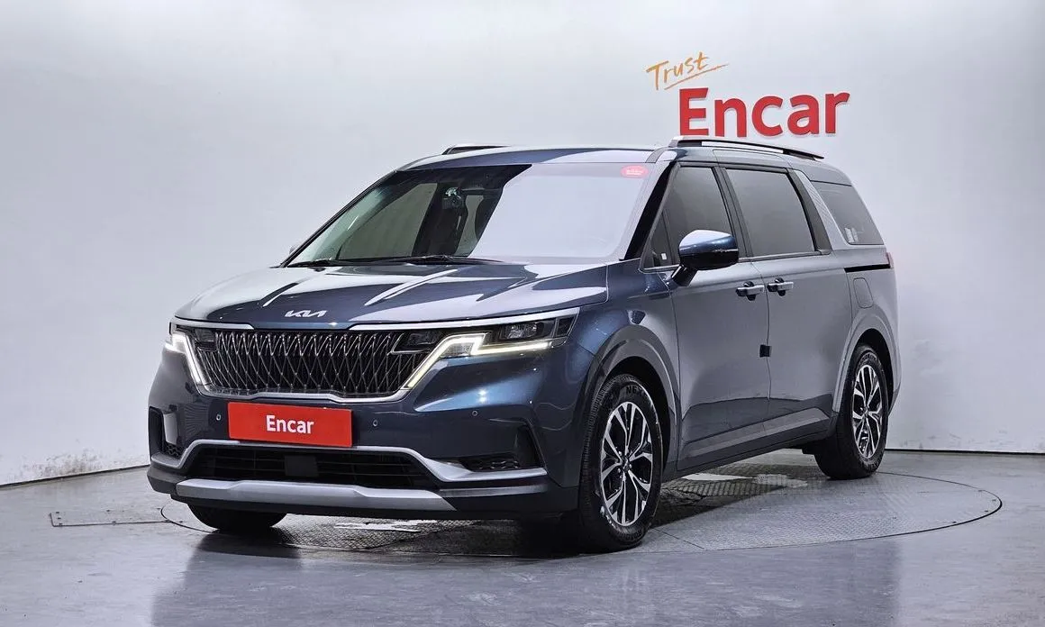 Kia Carnival 2023 из KR, фото 1