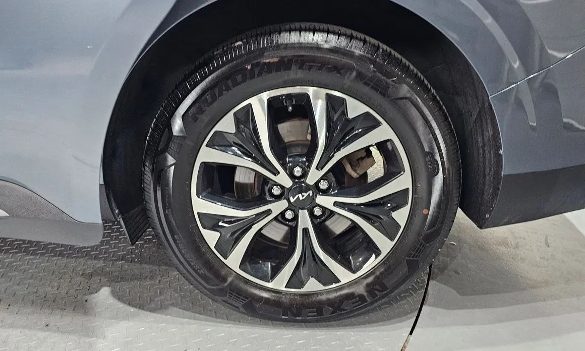 Kia Carnival 2023 из KR, фото 8