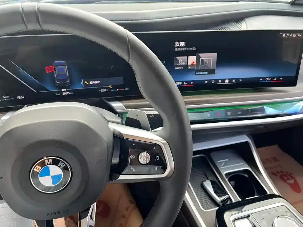 BMW 7 Series 2024 из CN, фото 3