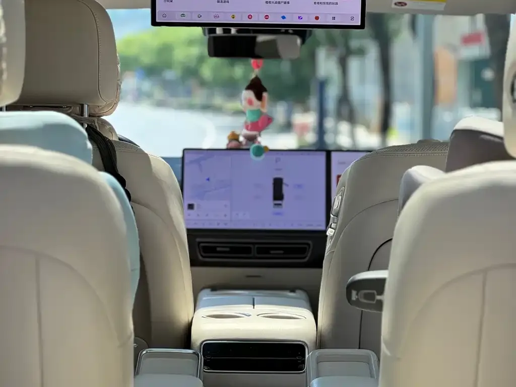 Li Auto MEGA 2024 из CN, фото 3