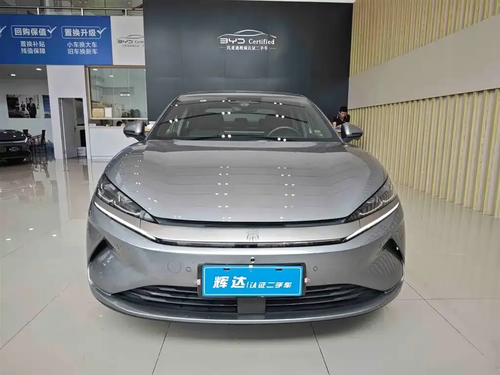 BYD Qin L — фото 10
