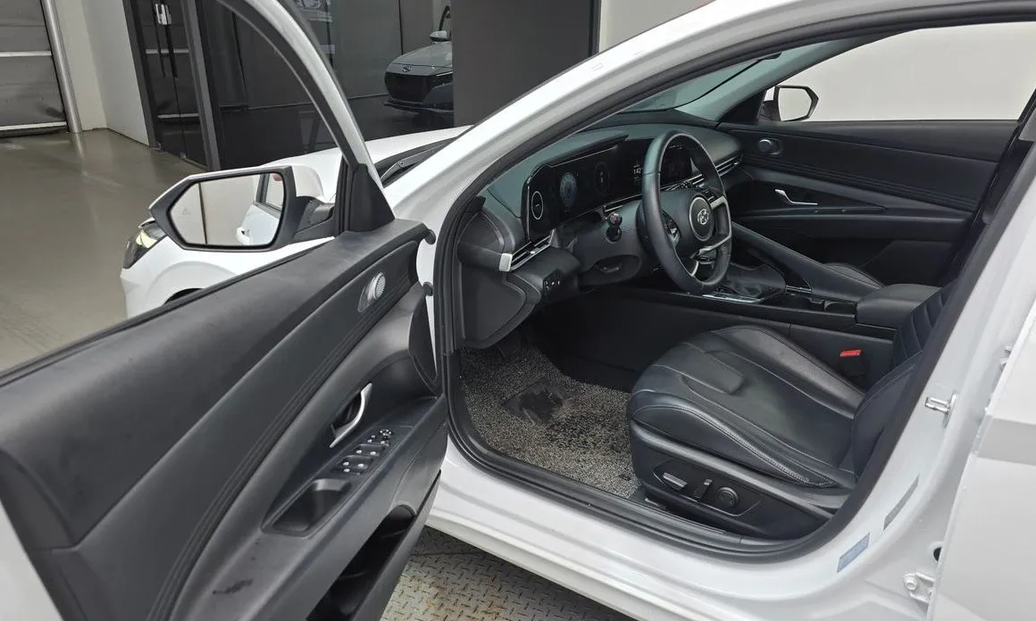 Hyundai AVANTE 2023 из KR, фото 7