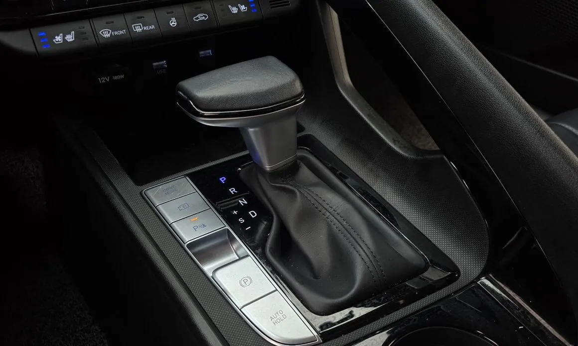 Hyundai AVANTE 2023 из KR, фото 10