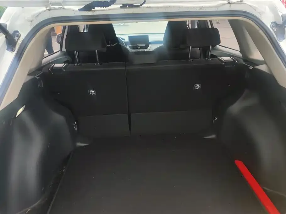 Toyota Corolla Cross 2025 из CN, фото 10