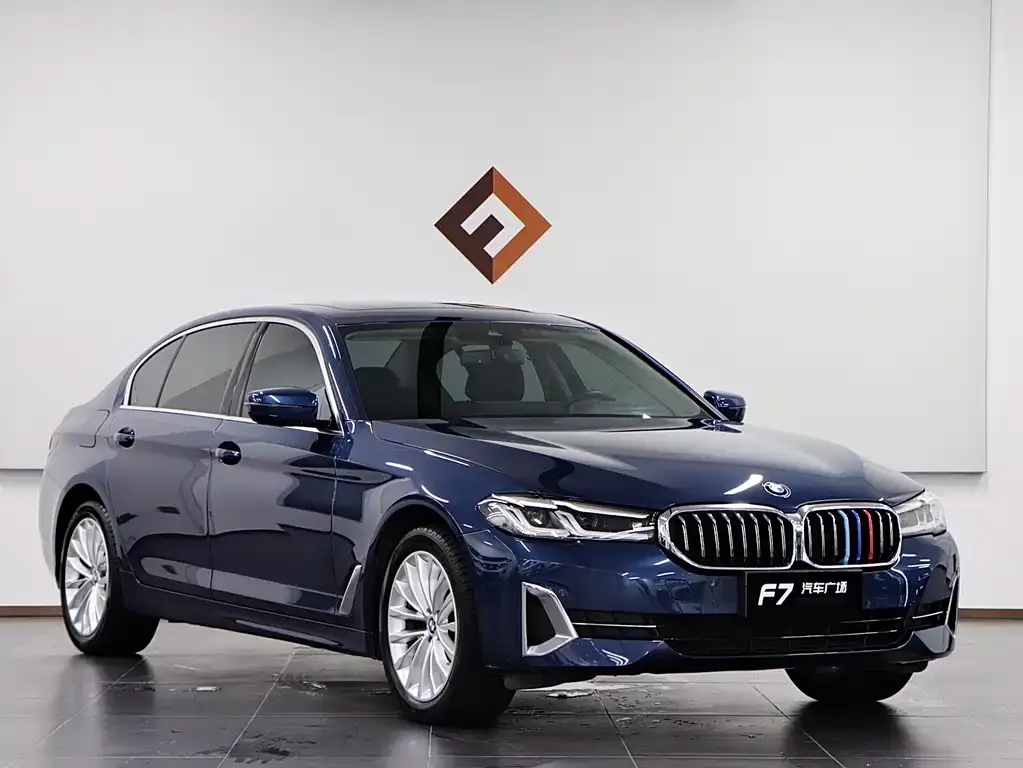 BMW 5 Series — фото 2