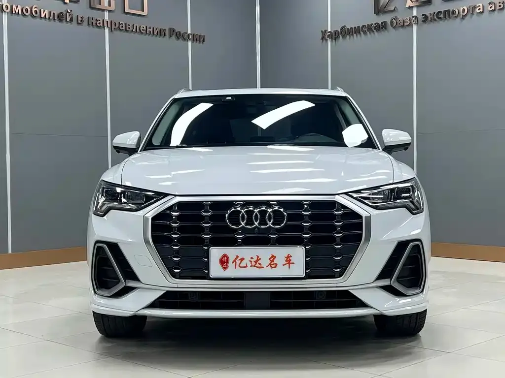 Audi Q3 — фото 2