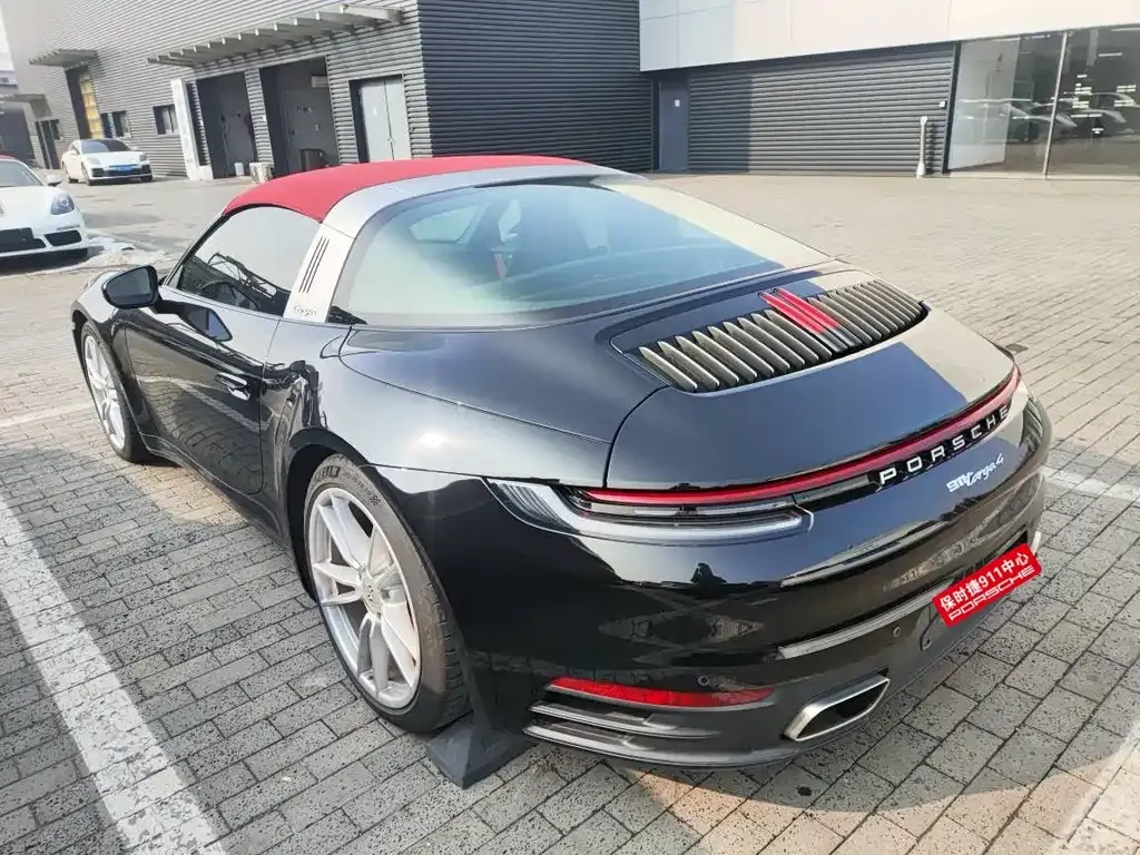 Porsche 911 2022 из CN, фото 9