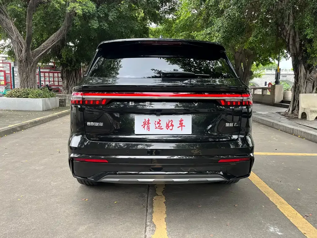 Geely Xingyue L — фото 9