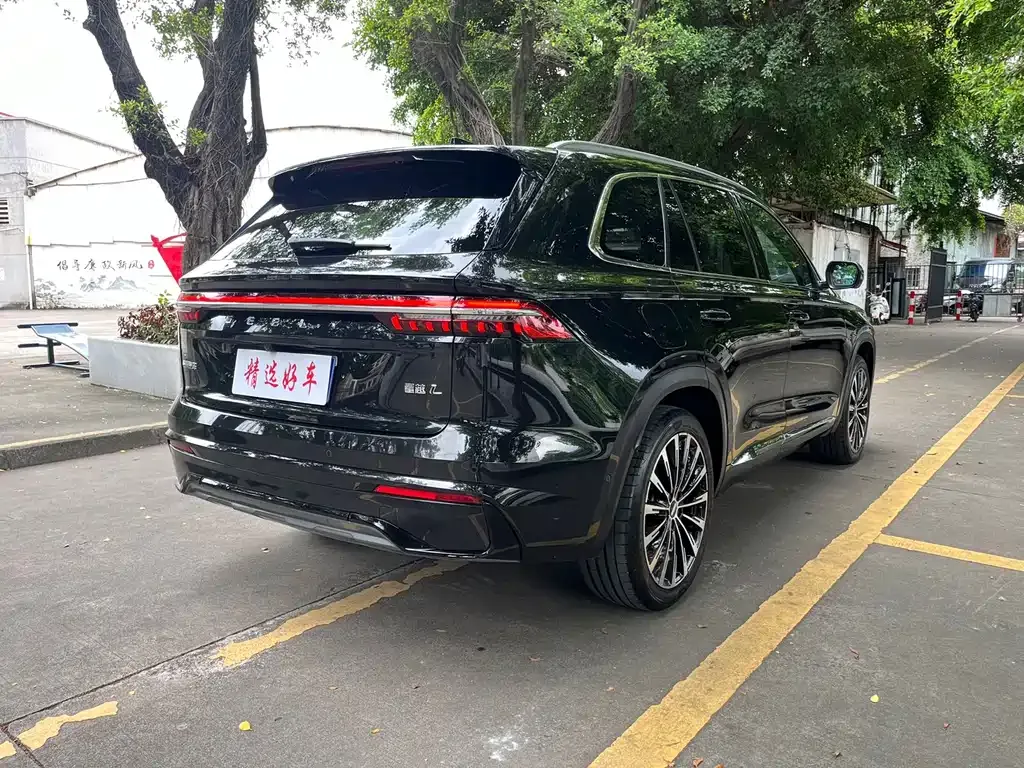 Geely Xingyue L — фото 6