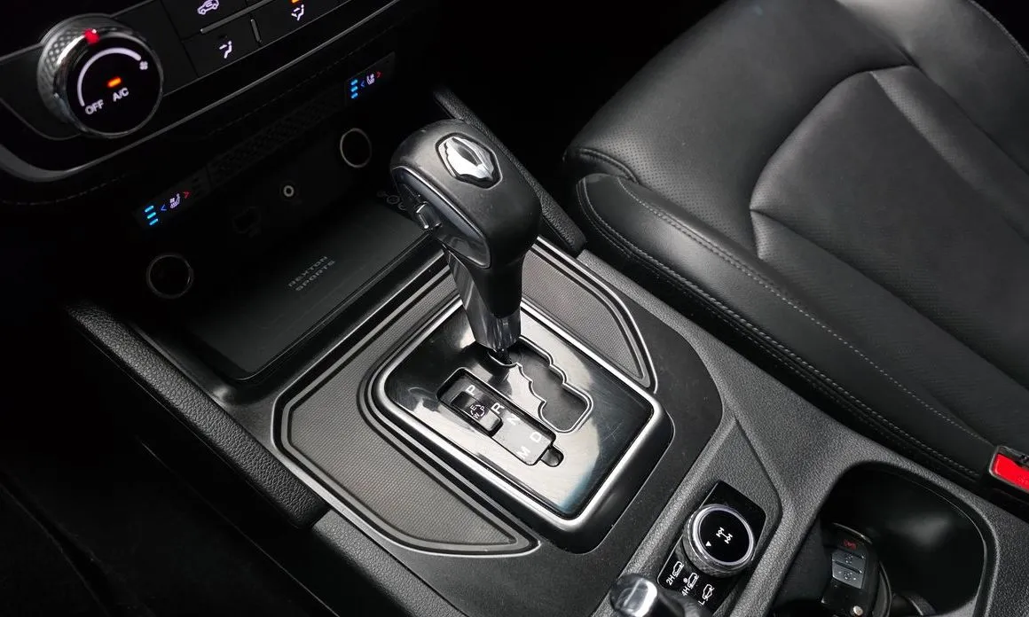 KG Mobility (Ssangyong) Rexton — фото 10