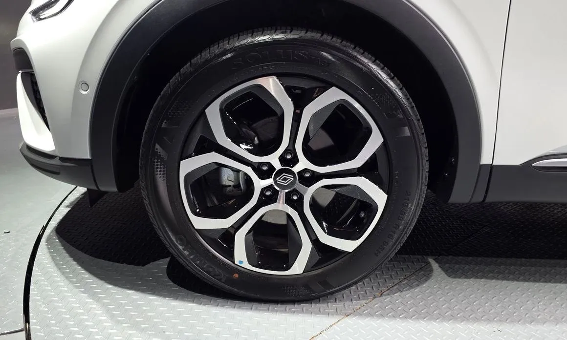 Renault Korea (Samsung) Arkana 2026 из KR, фото 3