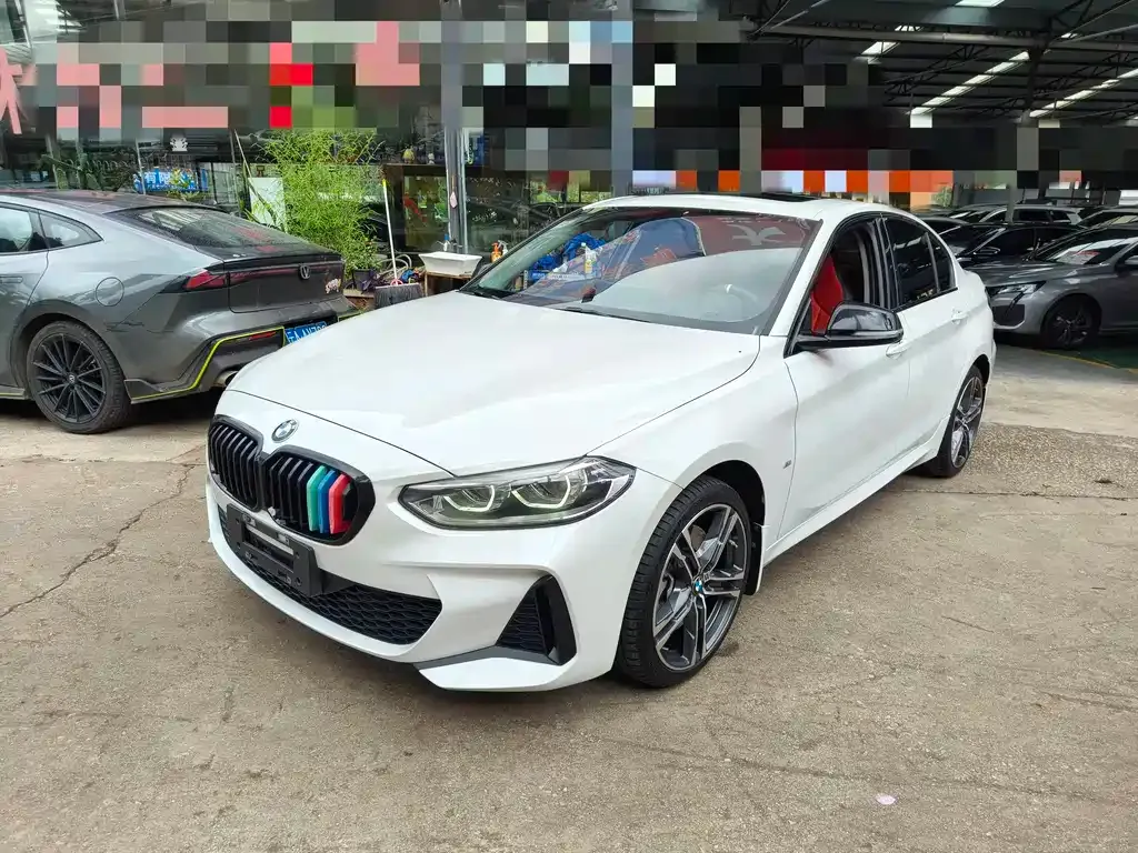 BMW 1 Series — фото 1