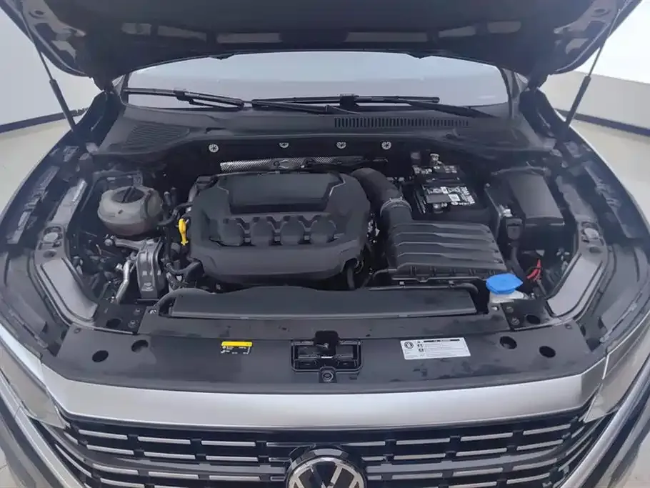 Volkswagen Passat — фото 9