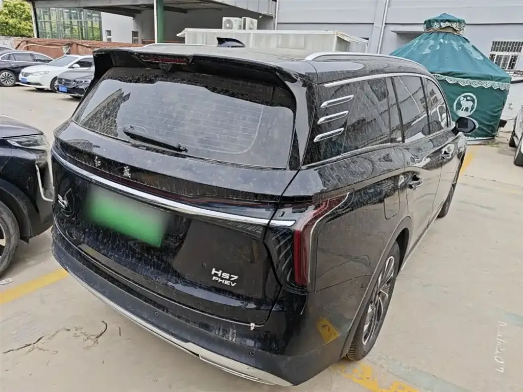 Hongqi HS7 PHEV — фото 6
