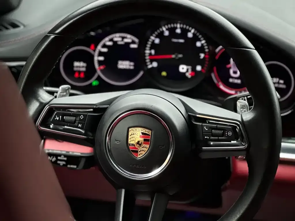 Porsche Panamera — фото 9