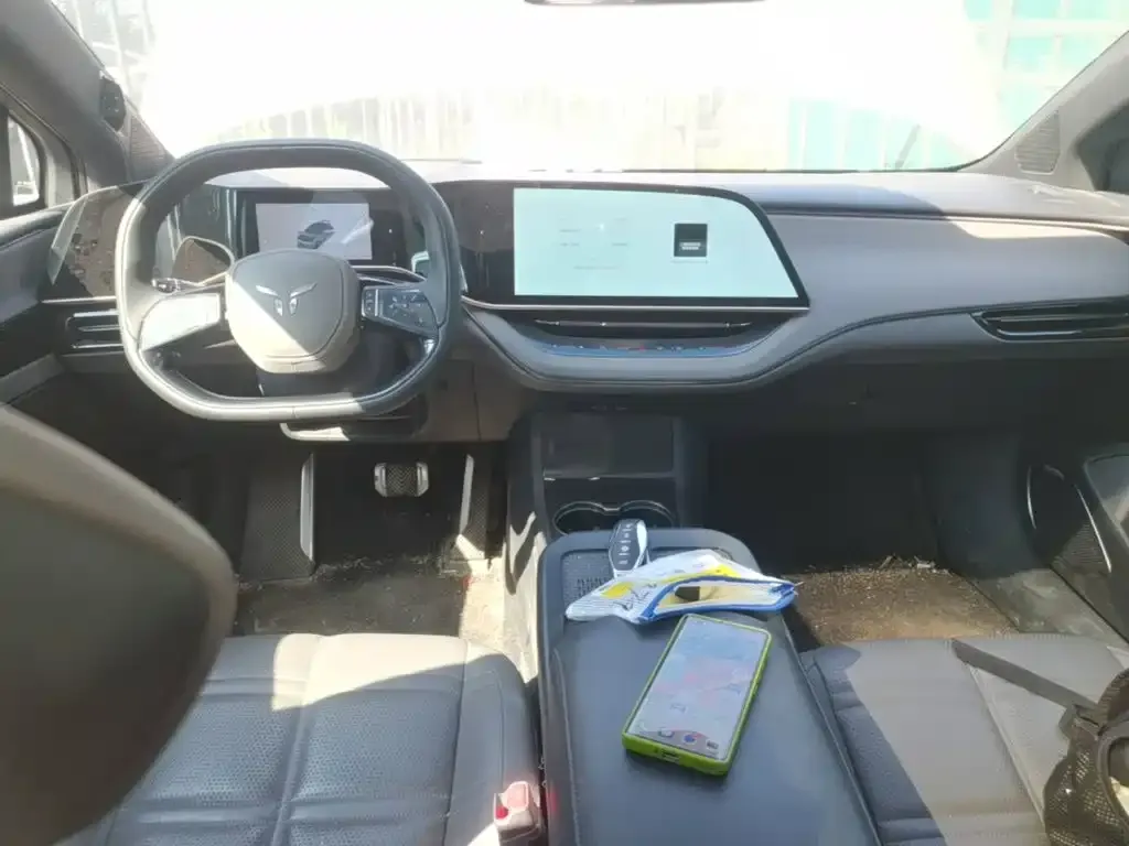 Hongqi EH7 2024 из CN, фото 7