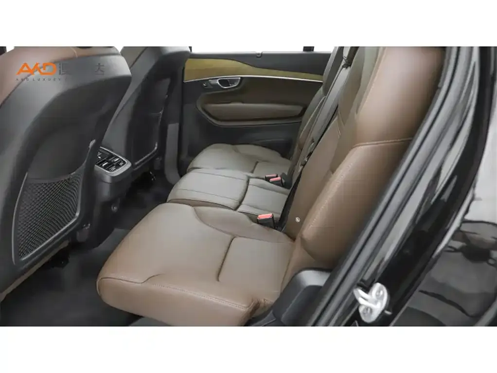 Volvo XC90 2023 из CN, фото 4