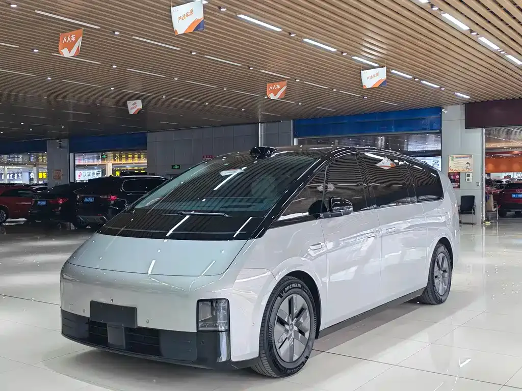 Li Auto MEGA