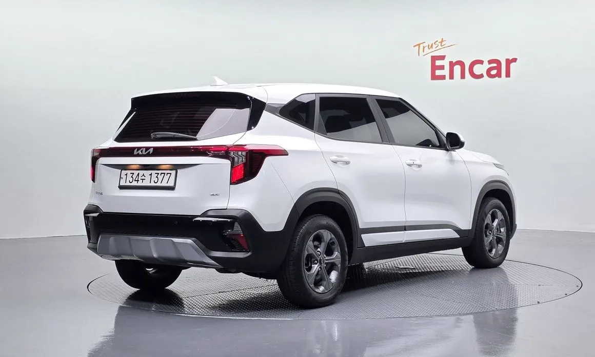 Kia Seltos 2023 из KR, фото 8