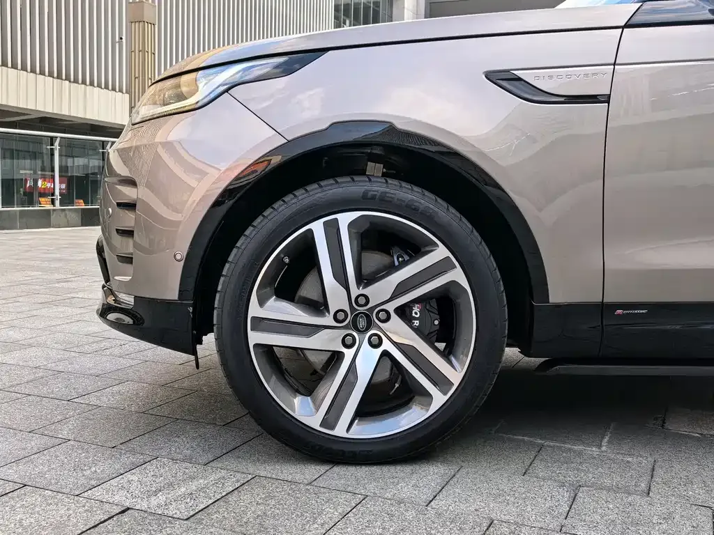 Land Rover Discovery — фото 5