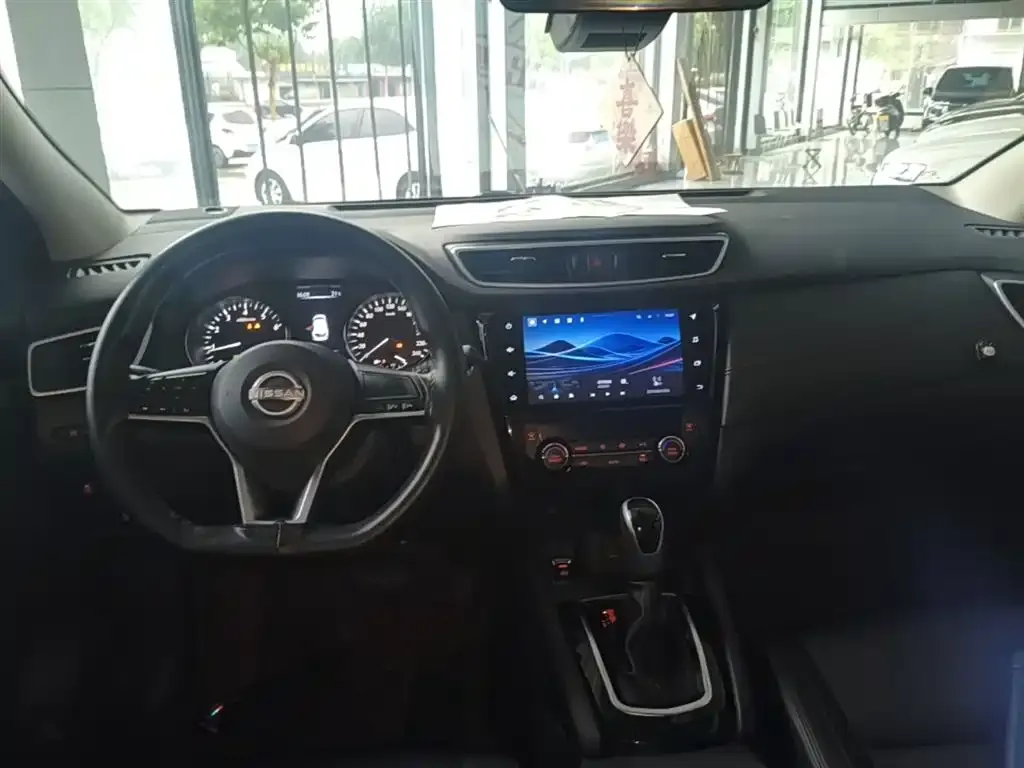 Nissan Qashqai — фото 6