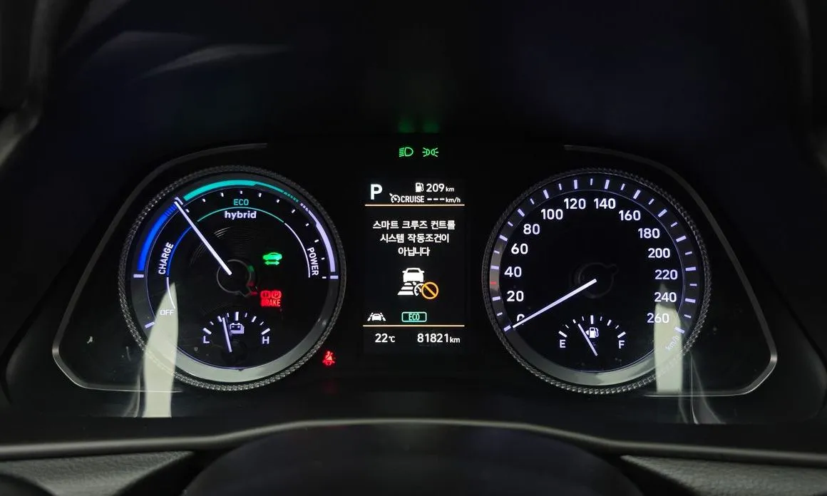 Hyundai Sonata 2022 из KR, фото 4
