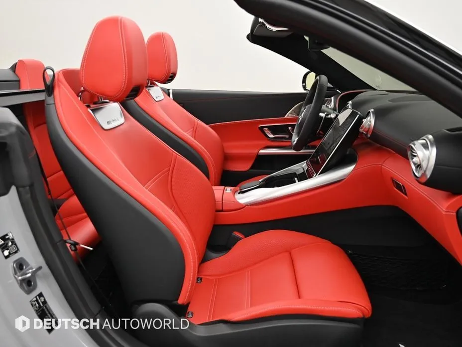 Mercedes-Benz SL-Class 2025 из KR, фото 2