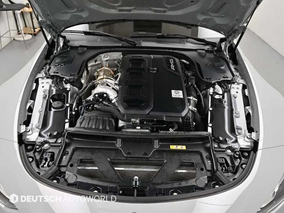 Mercedes-Benz SL-Class 2025 из KR, фото 10
