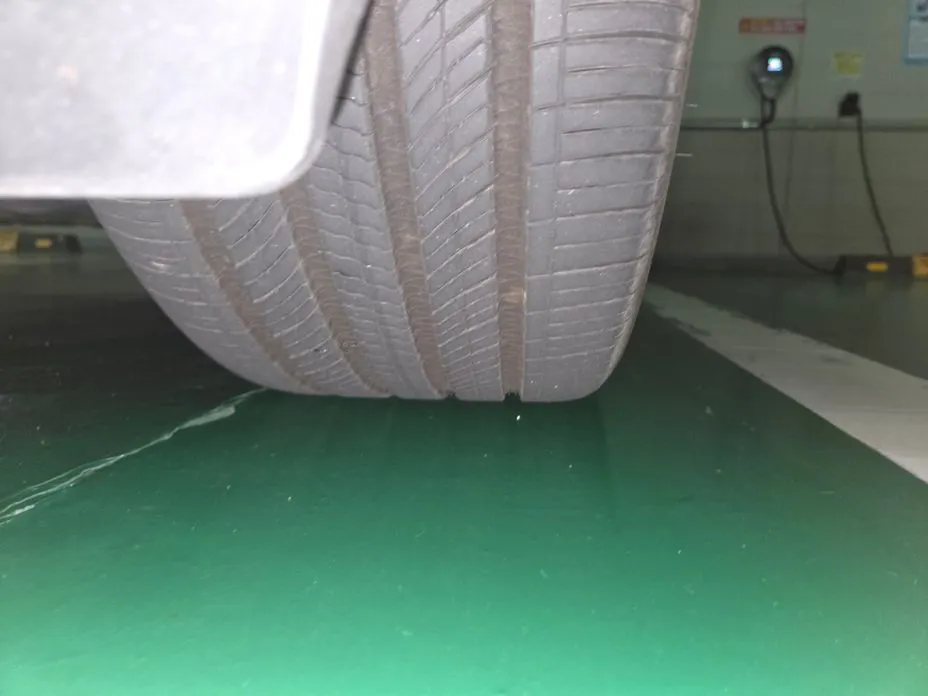 Tesla Model X 2023 из KR, фото 4