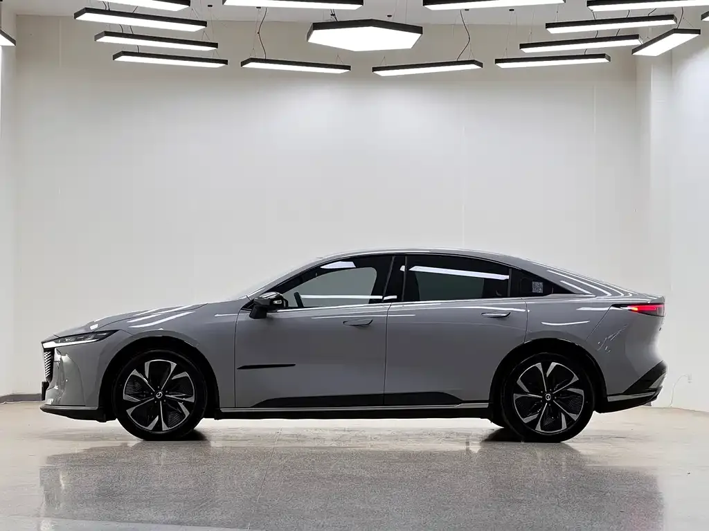Mazda EZ-6 2024 из CN, фото 6