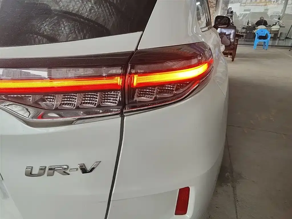 Honda UR-V 2023 из CN, фото 8