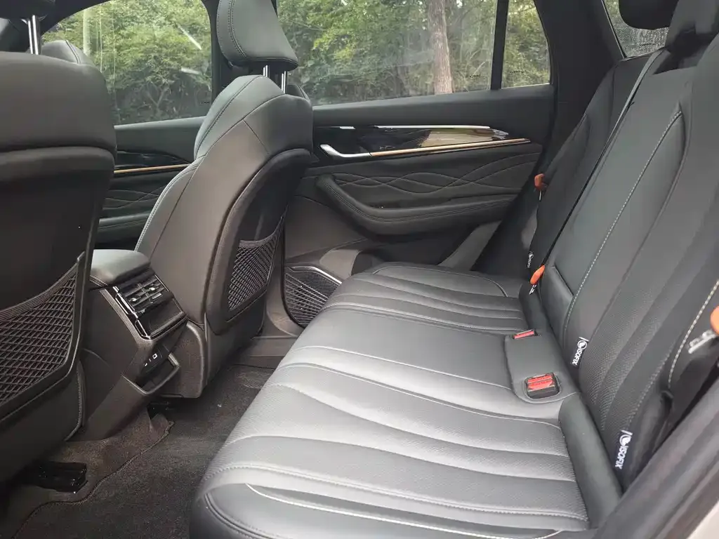 Geely Xingyue L 2024 из CN, фото 10