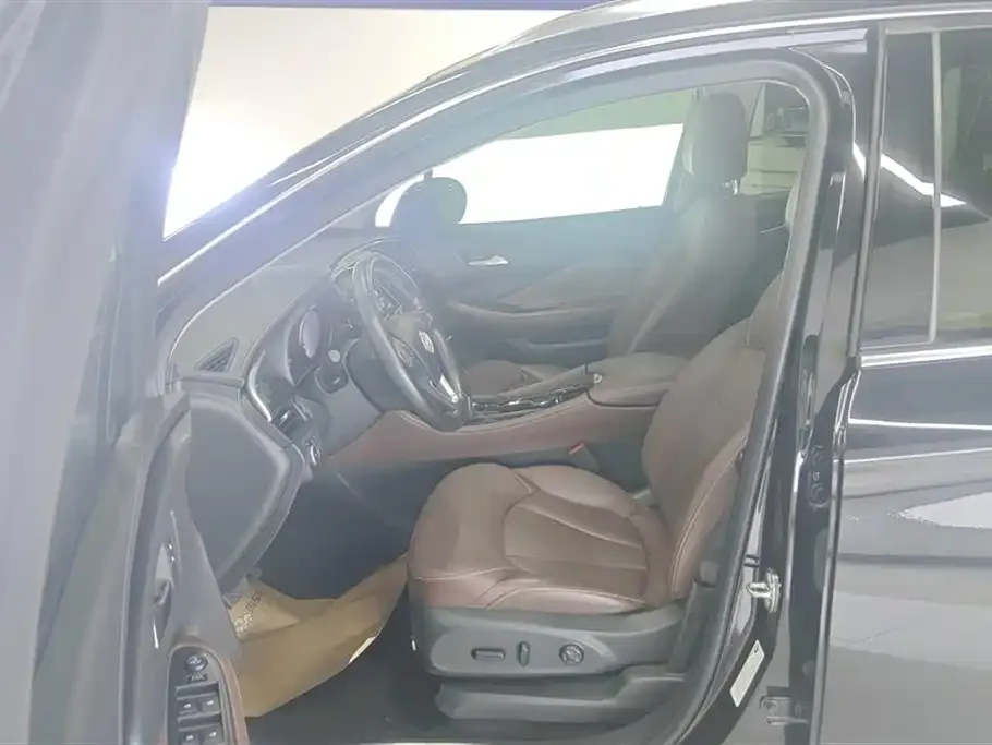 Buick Envision Plus — фото 10