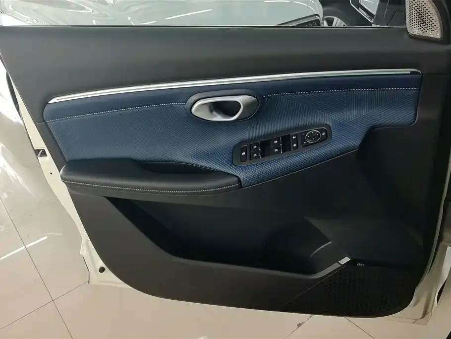 GAC Motor Trumpchi GS3 — фото 3