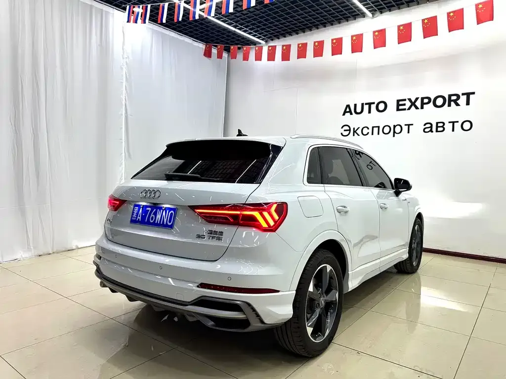 Audi Q3 — фото 9