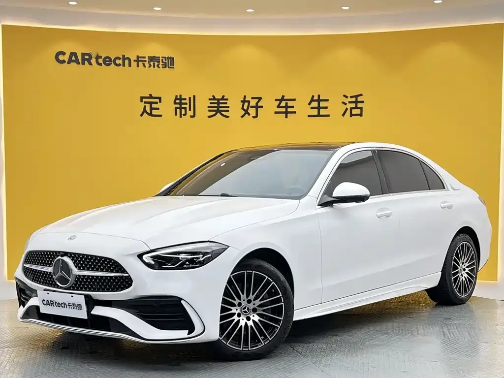 Mercedes-Benz C-Class — фото 1