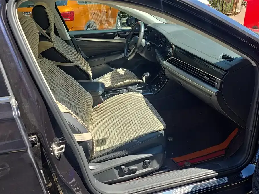Volkswagen Passat — фото 4