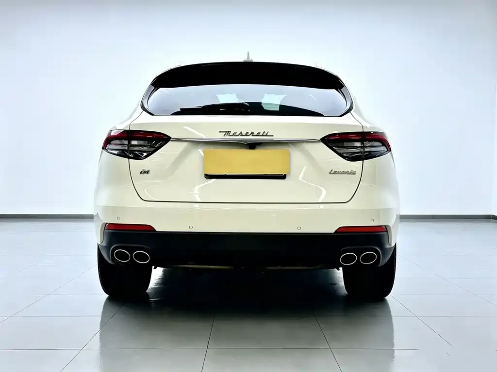 Maserati Levante — фото 2
